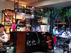-记忆串城·东北烧烤·小龙虾·大型团建(南油店)