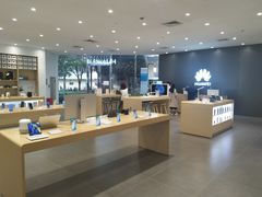 -华为授权体验店(中山公园来福士)