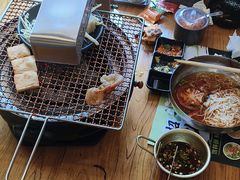 -合易泓烤肉·海肠捞饭(火车站店)