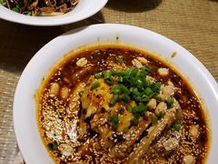 -渝信川菜 · 川味家常菜(长安店)