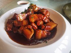 地参烧土猪肉-天禄堂西溪庄园