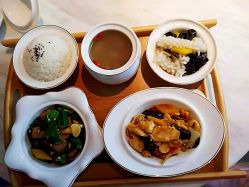-喜孕时光月子中心(北大妇儿东侧店)