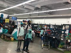 -迪卡侬(顺峰山店)