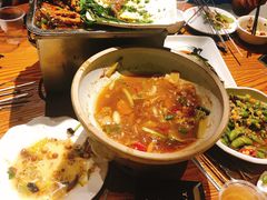 -宫老四·上品烧烤酒店(汉东路店)