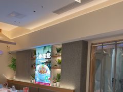 -肥肥虾庄·金牌油焖大虾(汉口城市广场店)
