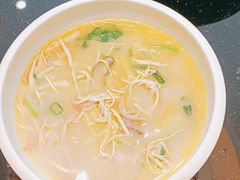 -香山湖家家宴(中山陵店)