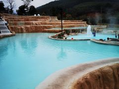 -十万大山布透温泉