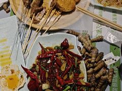 -寂寞的豆芽 烧烤酒场(丽景店)