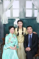 -时光纪亲子全家福照相馆(静安店母女写真父母纪念照)