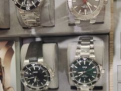 -亨得利钟表商店