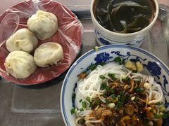 -高师傅特色米粉汤包(建设路店)