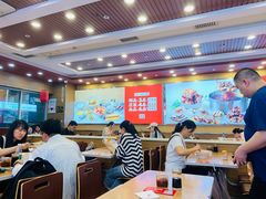 -顺溜·手工刀削面·黑金店(铜锣湾店)