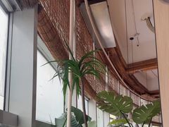 -蜜桃餐厅·伴山(湖滨商业街店)