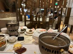 -雍和会海鲜姿造自助(湖东路店)