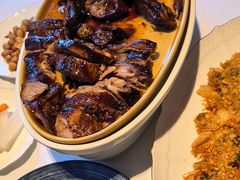 -八府香鸭·啫啫煲(华山路店)