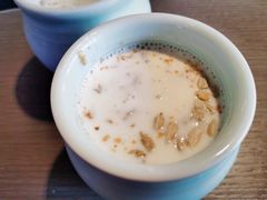-壹号院音乐餐厅•烤全羊•新疆菜(浐灞店)