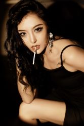 -烟雨江南汉服体验馆