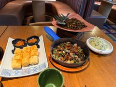 -云海肴·汽锅鸡·云南菜(天山百盛优客店)