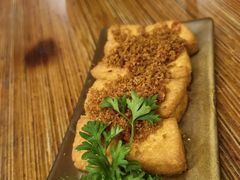 -Cau Go Vietnamese Cuisine