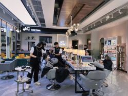 点击看大图 -MONE美发沙龙