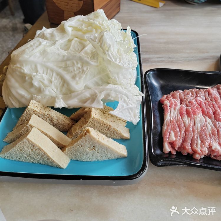 聚宝源铜锅涮肉怎么吃都不腻