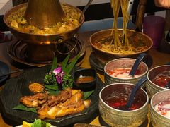 -觅山云南菜(泊富ICITY店)