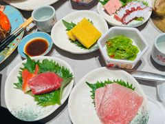 -雍容荟帝王蟹活龙虾展台自助(IFS黑金店)
