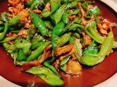 碾辣椒炒肉-吃饭皇帝大(长宁龙之梦店)