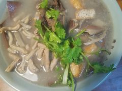 -金原鸭血粉丝汤·汤包·脆皮烤鸭(南京博物院店)