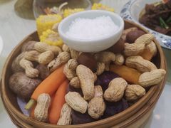 -山明水秀大饭店