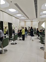-八佰伴8008星级形象店