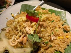 -大头虾越式风味餐厅(光明广场店)