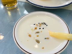 酸奶-马尔龙新疆饭店·清真(瑞景店)