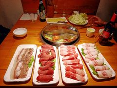 -大众跷脚牛肉馆·非遗传承单位(峨眉山店)