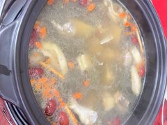-花苑美食横琴生蚝火锅(拱北粤华路店)