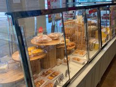 面包甜点陈列柜-味多美蛋糕(亚非大厦店)