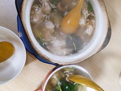 -小许三鲜砂锅馄饨店(家多乐烟酒店)