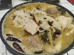 -肥汁米蘭香港米线(长宁来福士店)