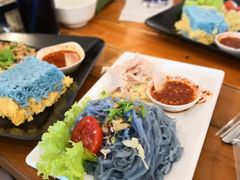-蝶豆花蓝面条