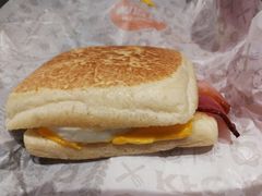 芝士培根蛋帕尼尼套餐-肯德基(中心书城店)