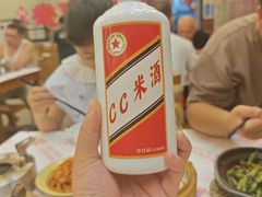 -堂瓦里·33年传统赣菜(第一街区店)