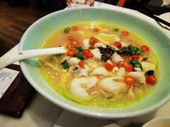 港丽酸菜鱼-港丽餐厅(高德置地店)