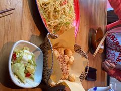 -先启半步颠小酒馆(白麓里店)