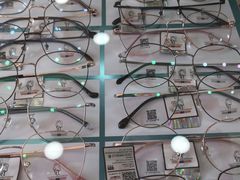 -罗创丹阳眼镜(童卫路店)