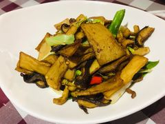 -邓丽君音乐主题餐厅