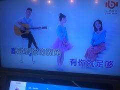 -爱玩嘉年华(龙湖杭州金沙天街店)