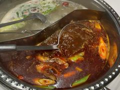 -乡土黄·鲜牛肉火锅·小龙虾(兴业街店)