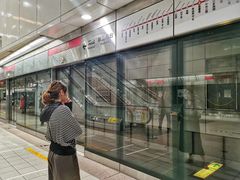 -六合夜市