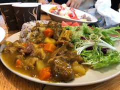 -汽车博物馆主题餐厅