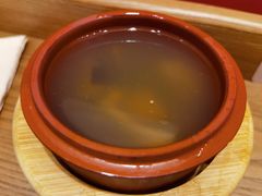 -煲仔皇腊味煲仔饭(经四万达店)